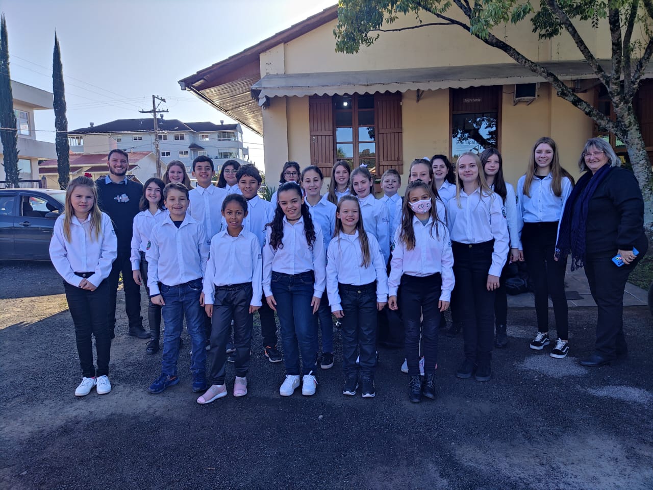 WhatsApp Image 2022-07-11 at 16.00.31.jpeg