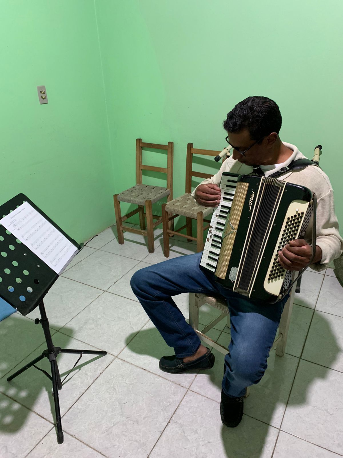 WhatsApp Image 2022-04-27 at 13.43.54 (1).jpeg