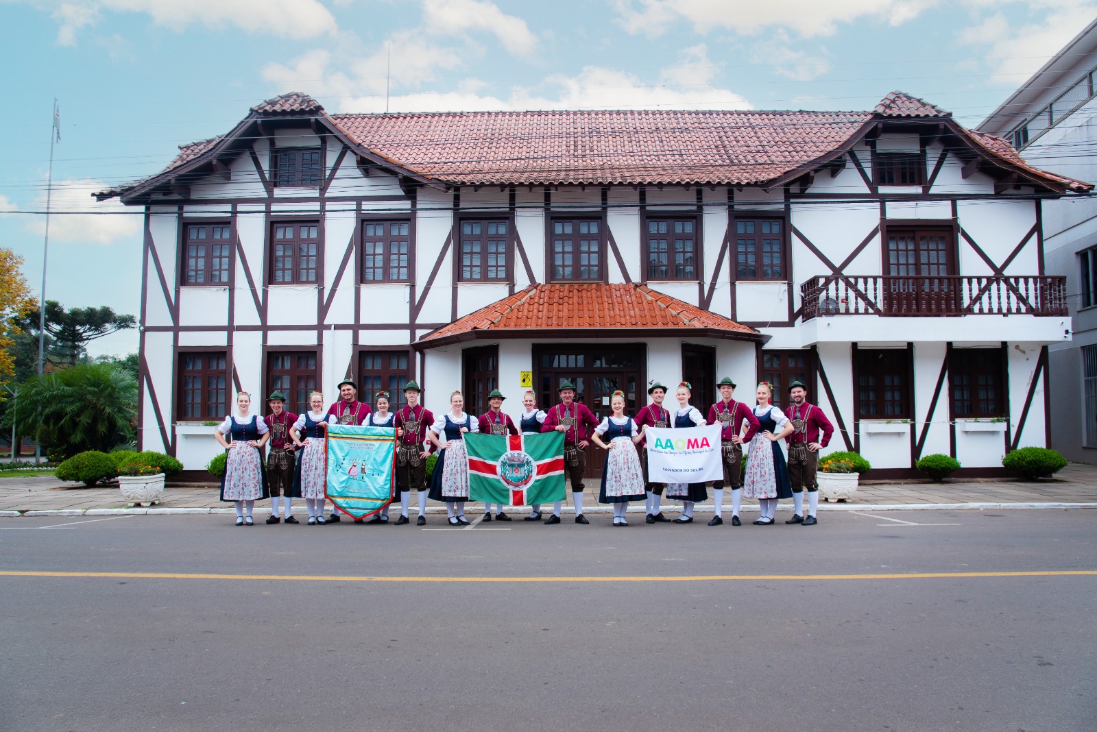 WhatsApp Image 2023-05-30 at 09.43.13.jpeg