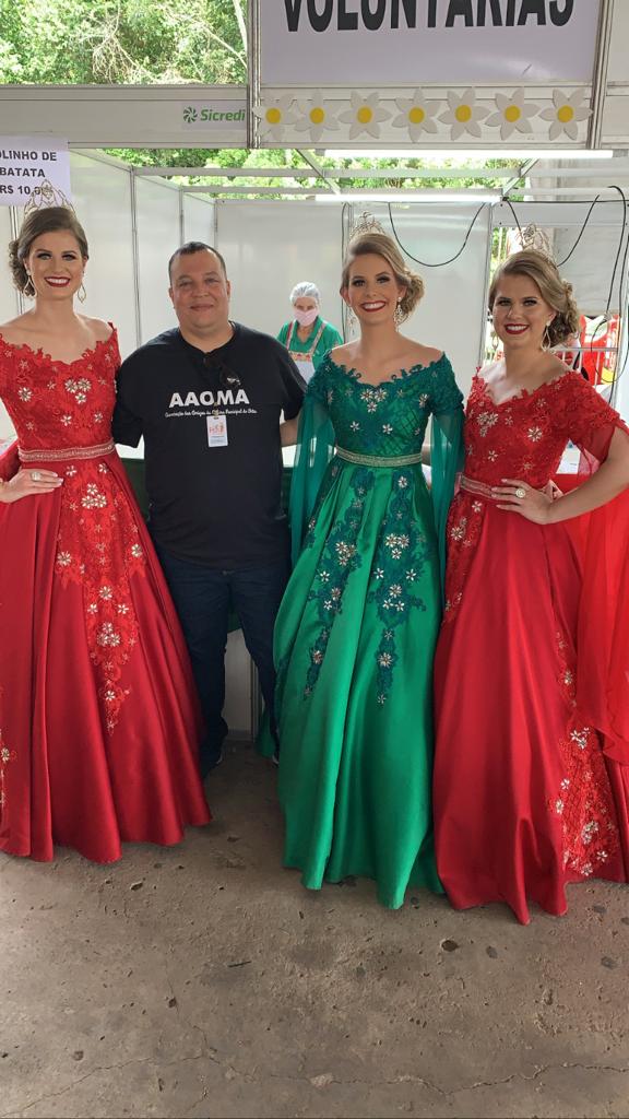 WhatsApp Image 2021-11-14 at 15.15.59 (1).jpeg