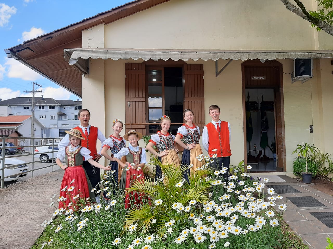 WhatsApp Image 2021-10-15 at 11.55.27 (1).jpeg