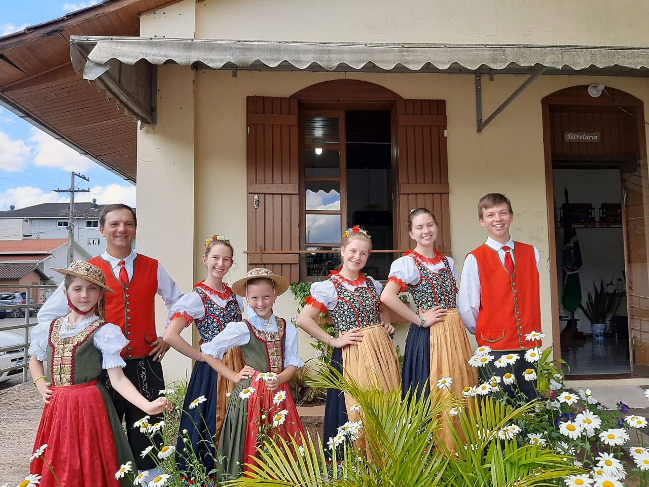 WhatsApp Image 2021-10-15 at 11.55.27.jpeg