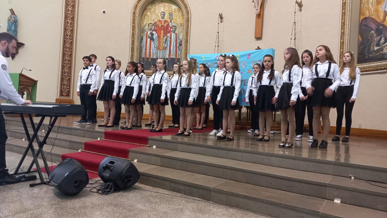 WhatsApp Image 2022-11-13 at 20.55.34.jpeg